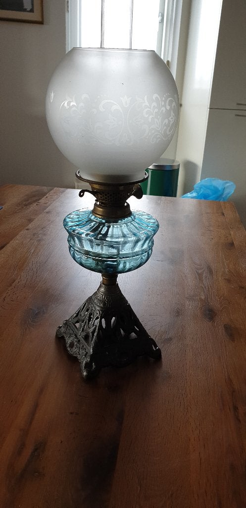 Antieke victoriaanse olie lamp, Antiek en Kunst, Ophalen of Verzenden