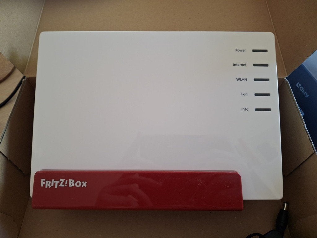 Fritz!box 7581, Computers en Software, Routers en Modems, Ophalen, Gebruikt, Router met modem, Fritz!Box