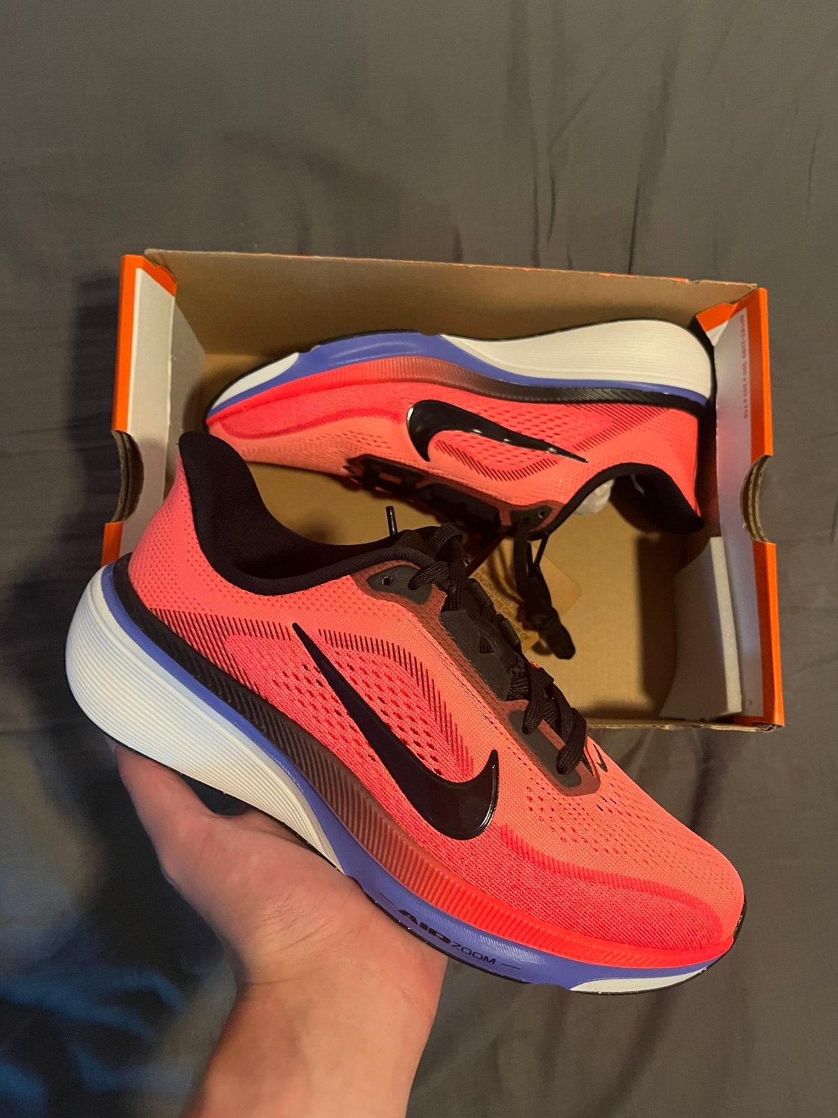 Nike Air Zoom Pegasus 42 Lava Glow - Maat 38 en 38.5, Nieuw, Ophalen of Verzenden, Hardlopen, Hardloopschoenen