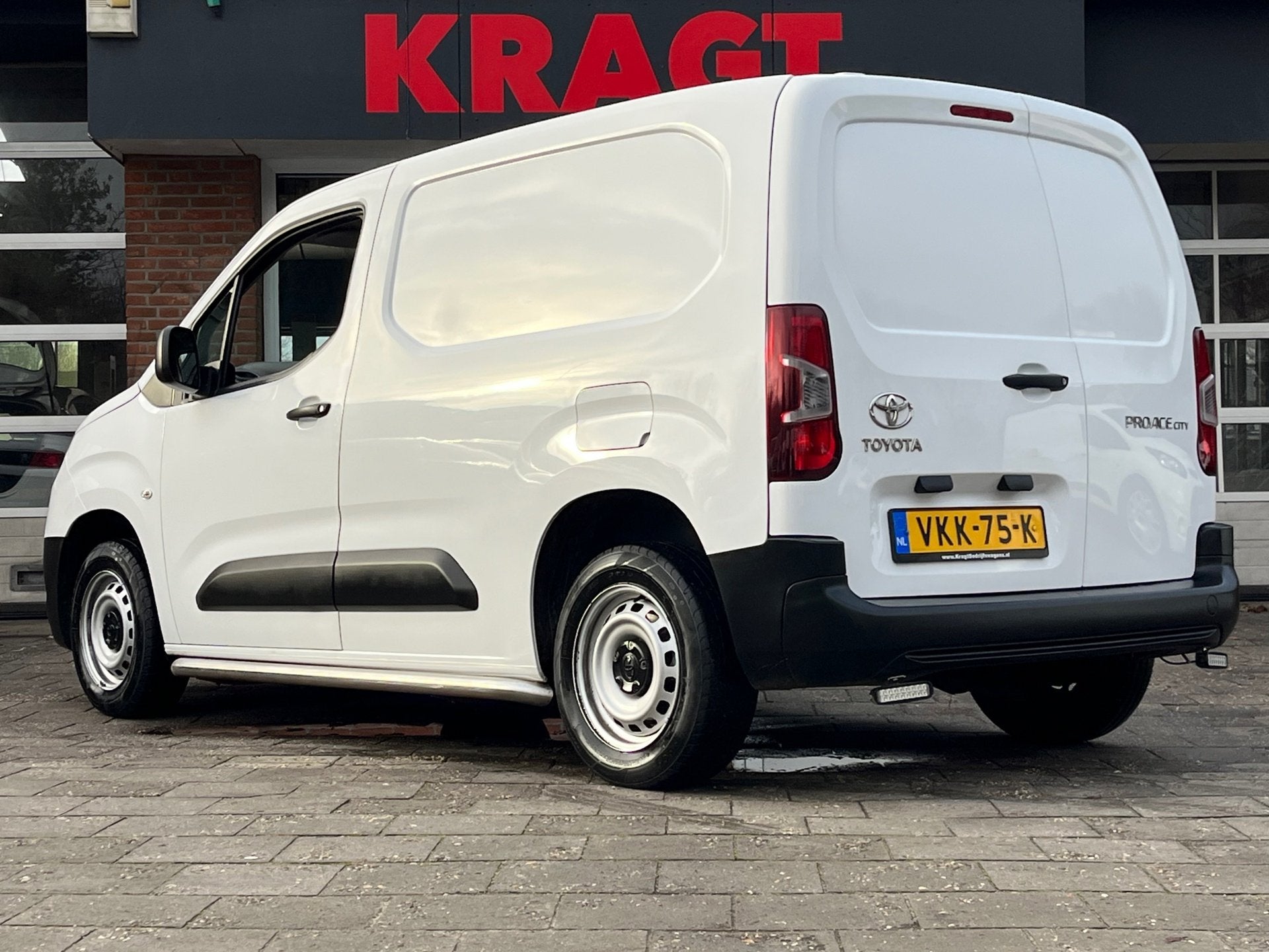 Toyota PROACE CITY 1.5 D-4D Cool Comfort|EURO6|airconditioni, Auto's, Voorwielaandrijving, Dealer onderhouden, Stof, Gebruikt