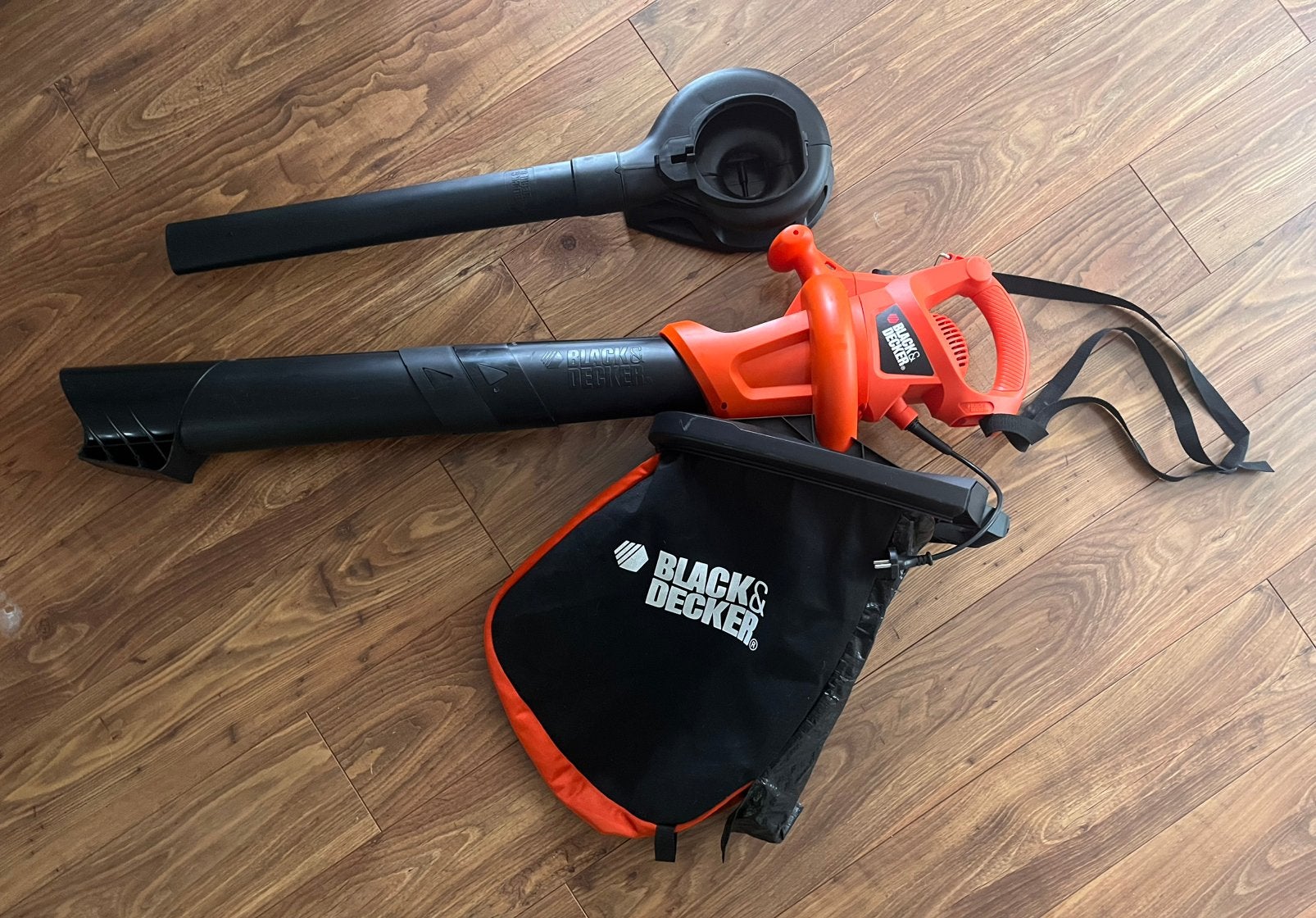 Black & Decker GW3000 - bladblazer-, zuiger en versnipperaar, Tuin en Terras, Bladblazers, Ophalen, Handgedragen, Zo goed als nieuw