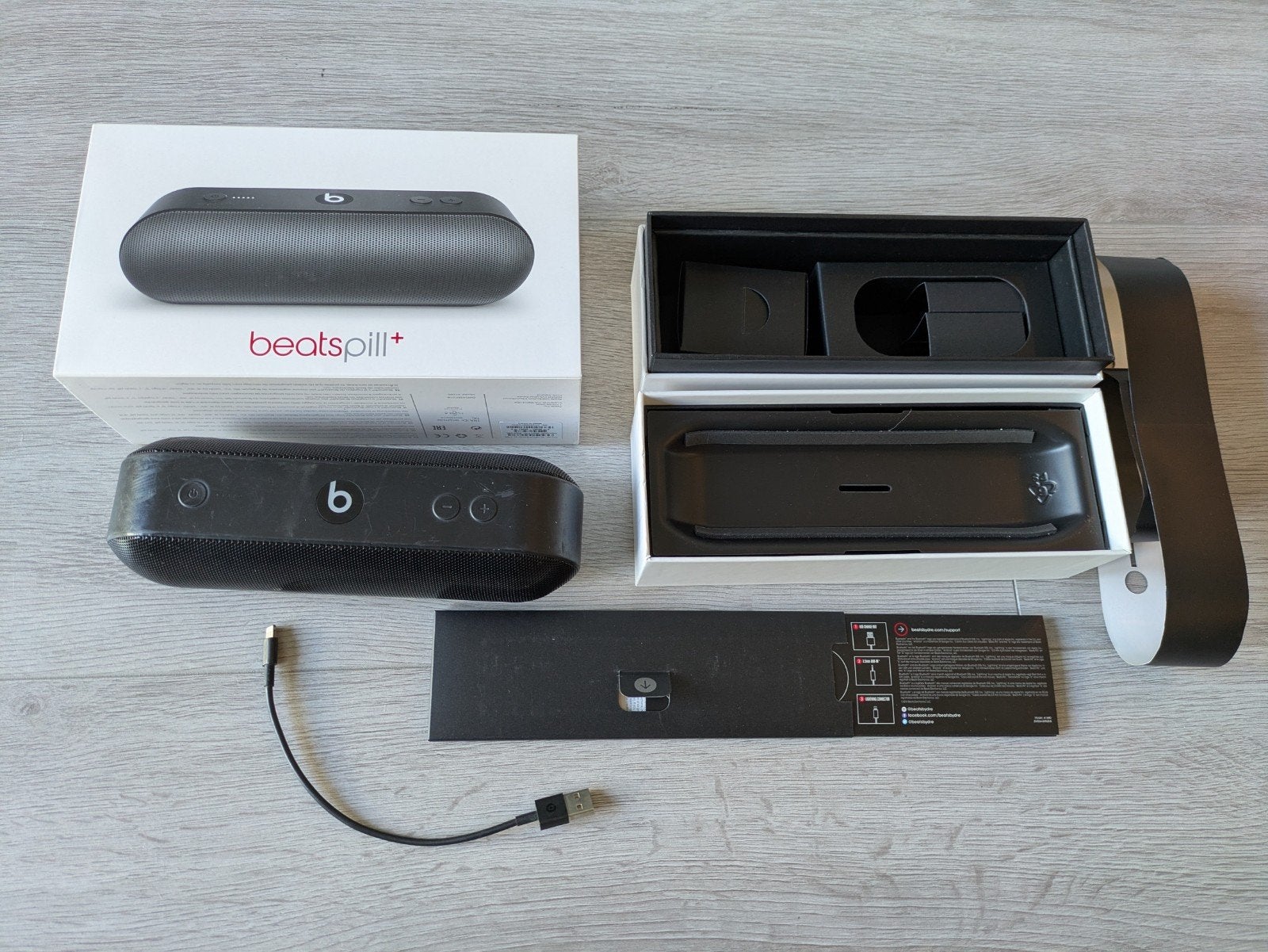 Beats Pill+ speaker - A1680, Gebruikt, Overige typen, Minder dan 60 watt, Ophalen