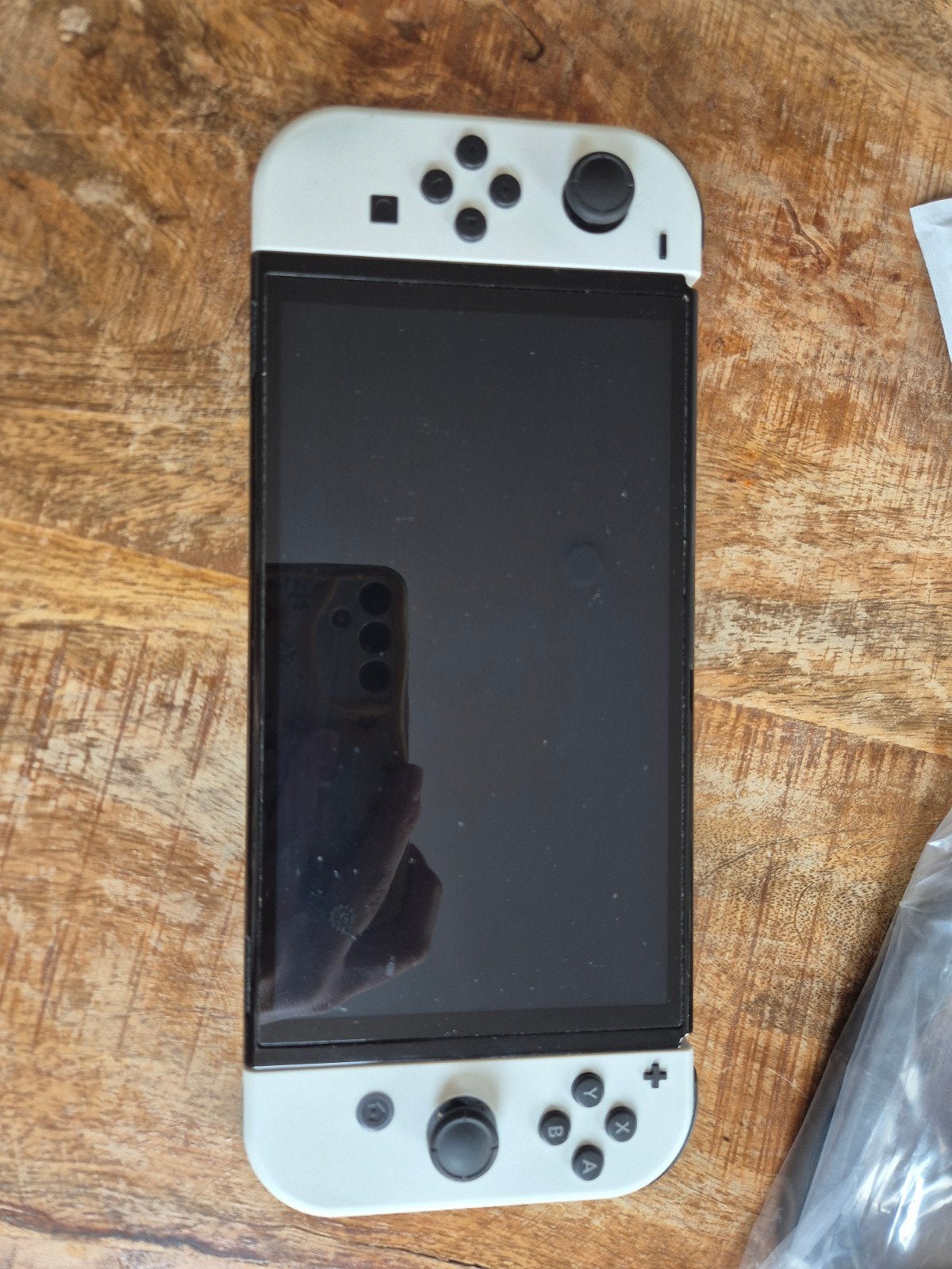 Nintendo Switch OLED Wit met doos en Let's Go Pikachu, Switch OLED, Met games, Ophalen of Verzenden, Zo goed als nieuw