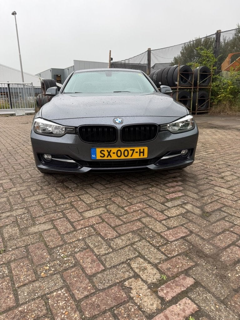 BMW 3-Serie 2.0 320D AUT 2014 Grijs, Auto's, 745 kg, 1995 cc, Zwart, 4 cilinders