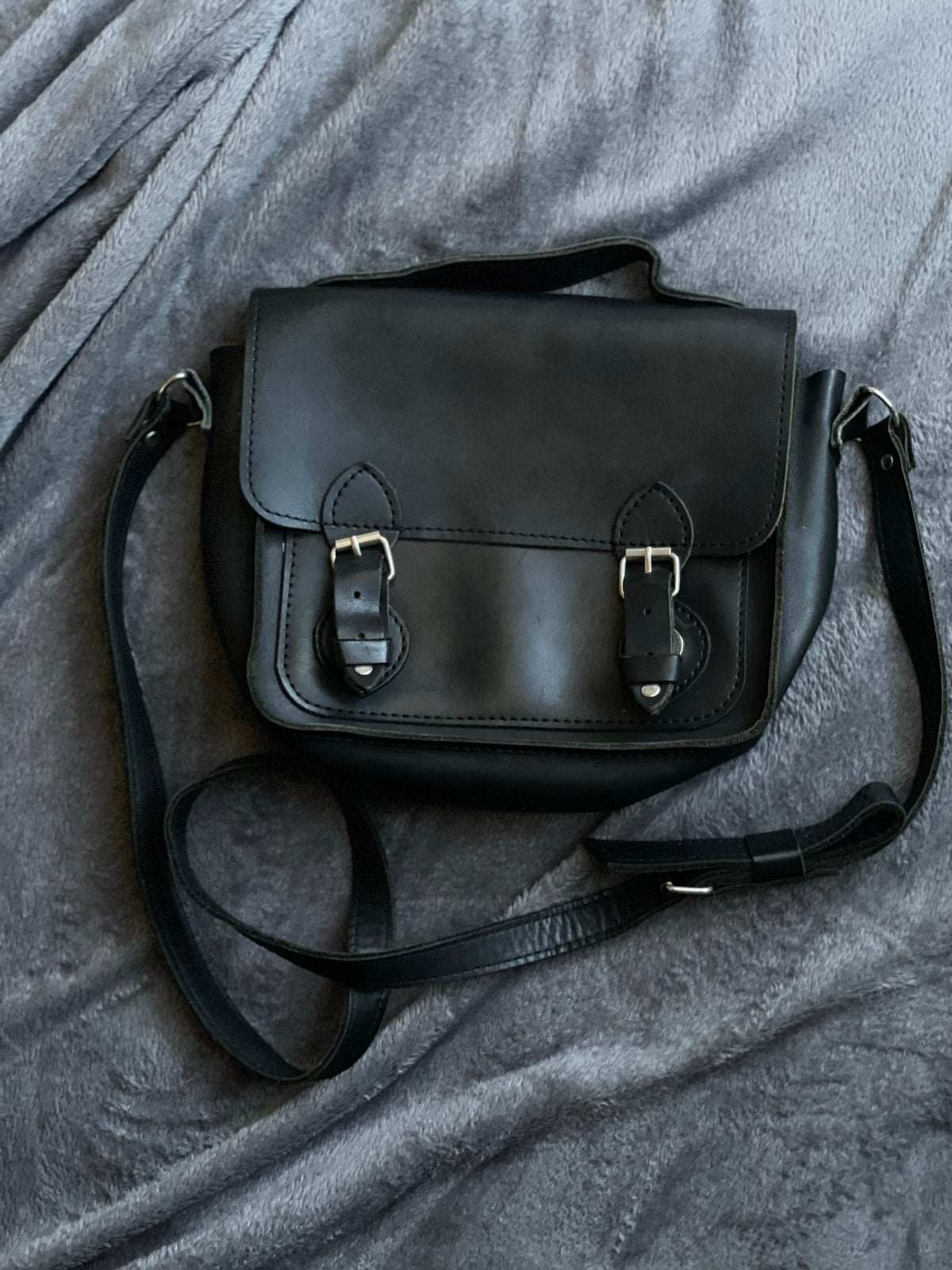 Mooie zwarte echt leren schoudertas / satchel bag, Verzenden, Zo goed als nieuw, Zwart, Schoudertasje