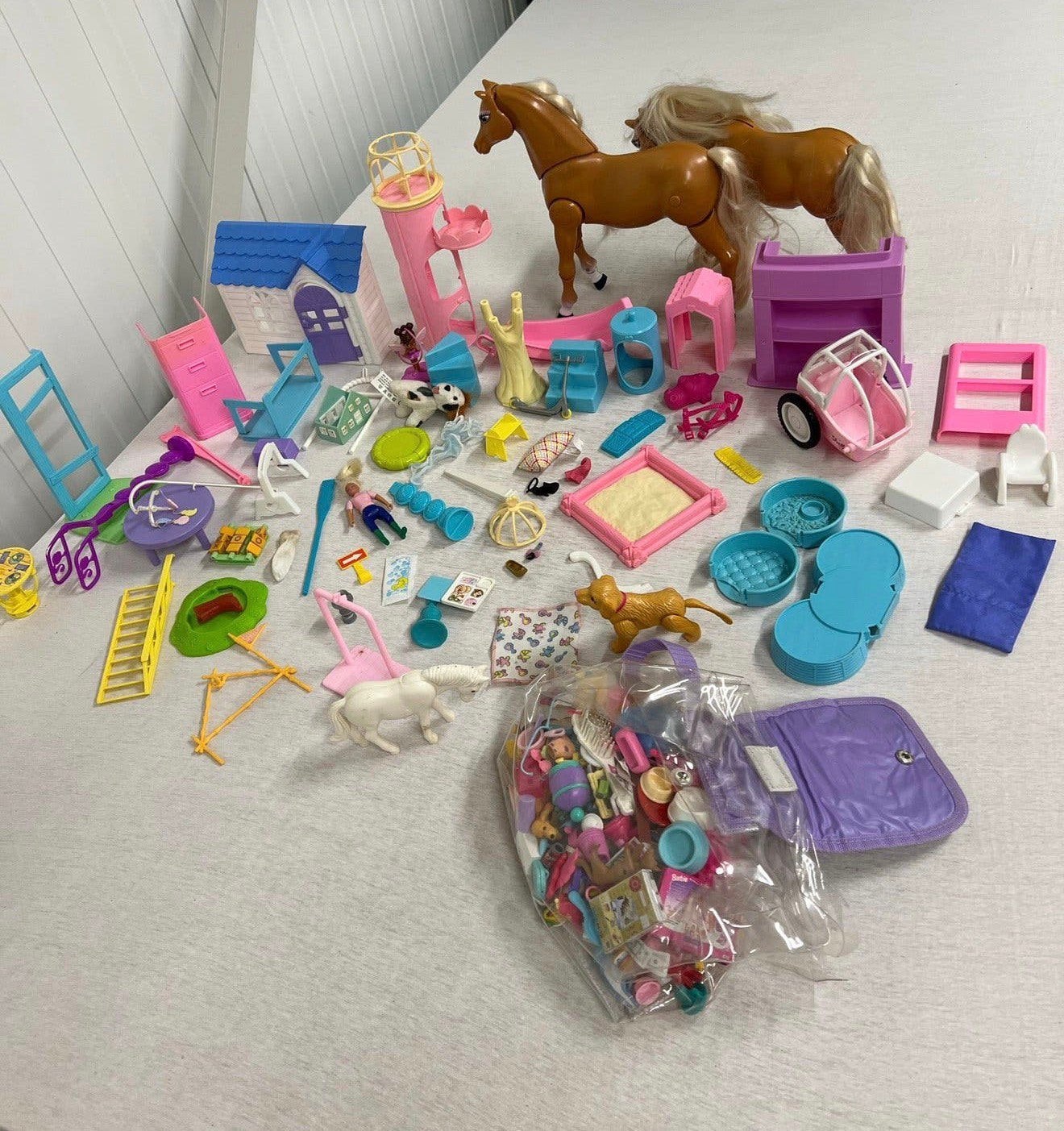Partij oud vintage speelgoed, barbie cindy stacie mattel set, P, P, P, Ophalen of Verzenden