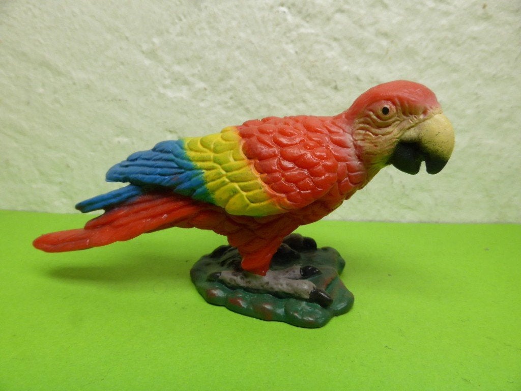 Schleich 14329 papegaai rood, dierfiguur, Verzamelen, Dierenverzamelingen, Gebruikt, Beeldje of Figuurtje, Vogel, Verzenden