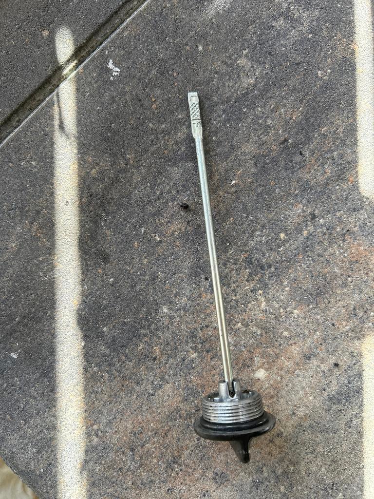 Oliepeilstok met dop SAE 10W-40, Motoren, Ophalen, Gebruikt