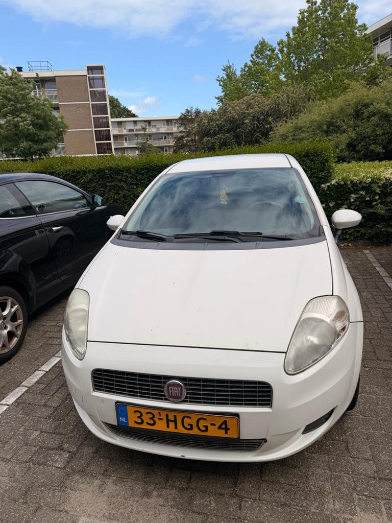 Fiat Punto 1.2 3DR 2008 Wit, Auto's, 40 €/maand, 1242 cc, 4 cilinders, Wit
