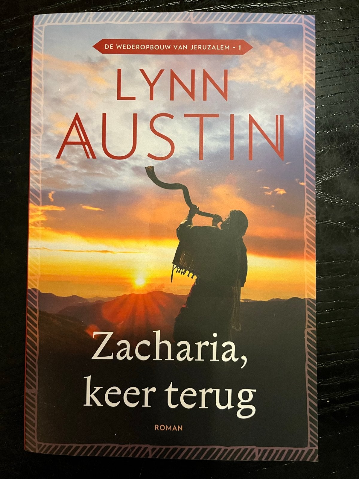 Zacharia, keer terug - Lynn Austin (De wederopbouw van Jeruz, Boeken, Ophalen of Verzenden, Zo goed als nieuw, Nederland