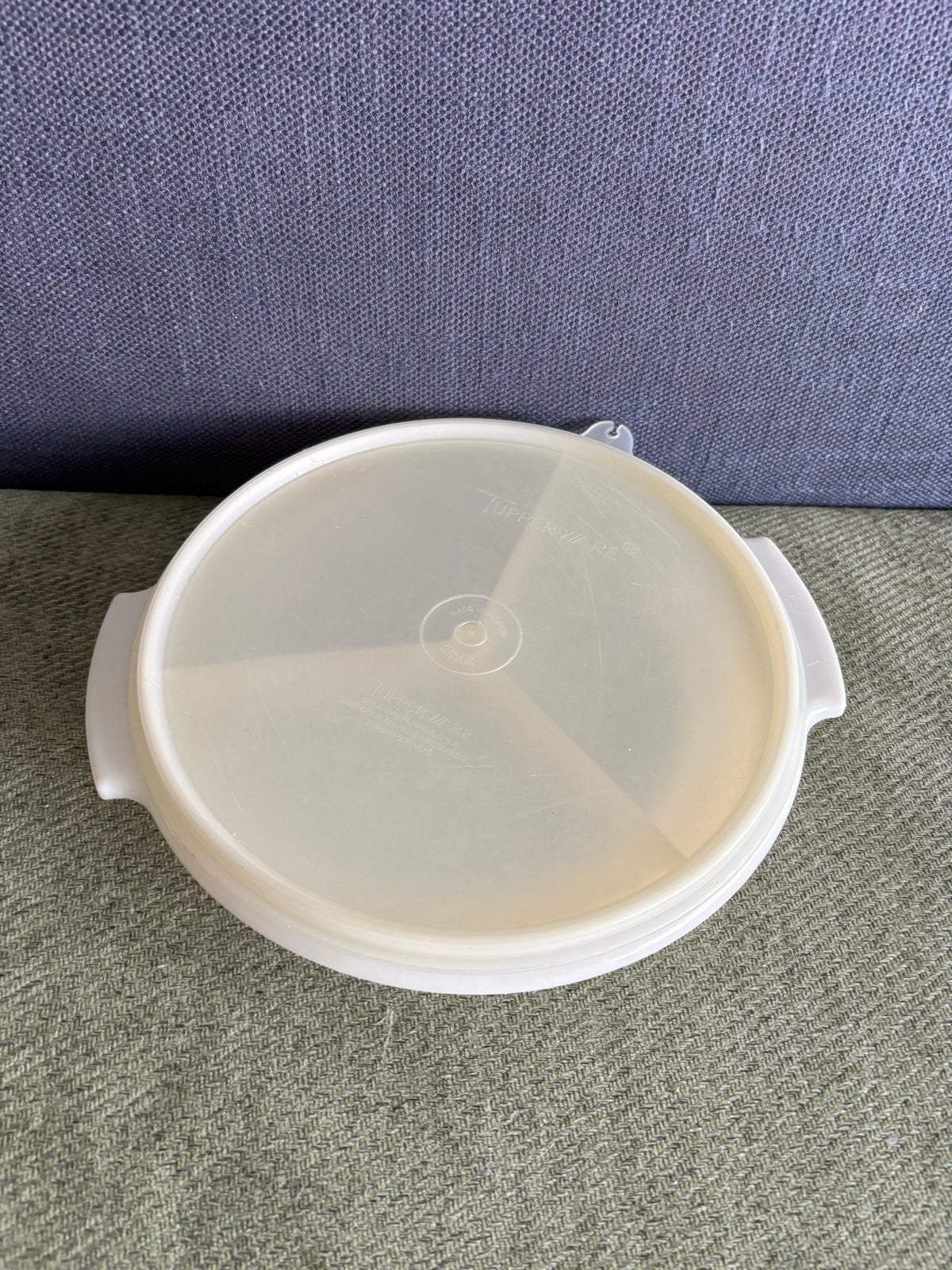 Tupperware Suzette serveerschaal met 3 vakken, Gebruikt, Schaal, Wit, Ophalen of Verzenden