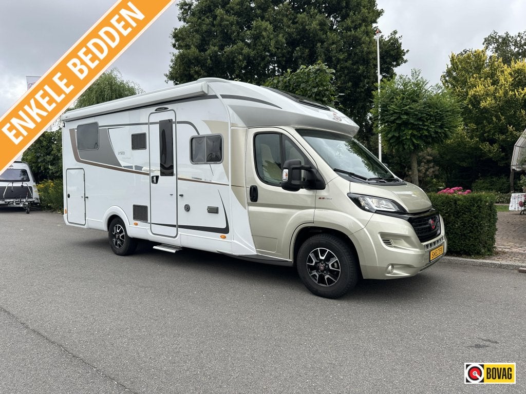 Bürstner Lyseo Privilege 727 G ZGAN Autom. Enkele b, Automaat, Ringverwarming, Fiat, 7 tot 8 meter