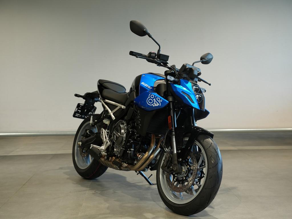 Suzuki GSX-8S (bj 2026), Lange Dreef 12
4131 NH  VIANEN UT, NL, Bedrijf, Meer dan 35 kW, Overig