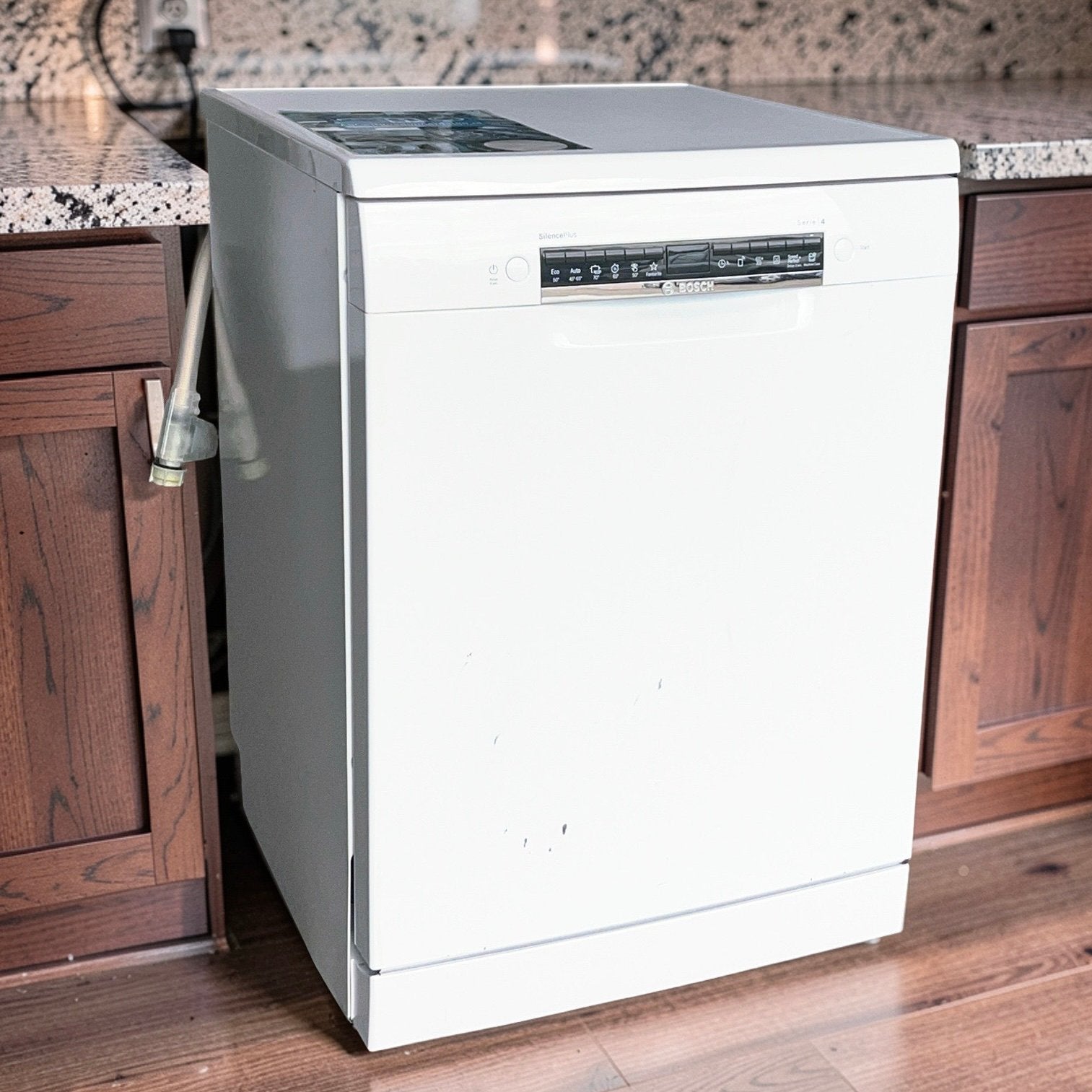 Vaatwasser BOSCH Outlet HomeConnect 13-Couverts SilentPower, Ophalen, B, Zo goed als nieuw, 85 tot 90 cm