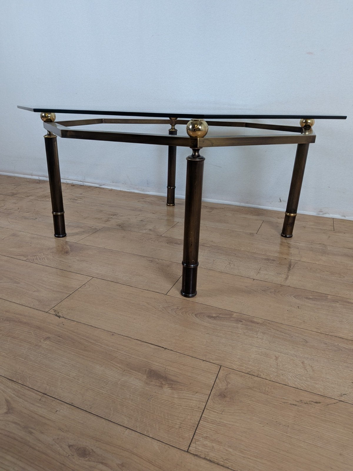 Vintage Octagon Salontafel – Messing & Glas – Hollywood, Huis en Inrichting, Gebruikt, Glas, Onbekend, Overige vormen