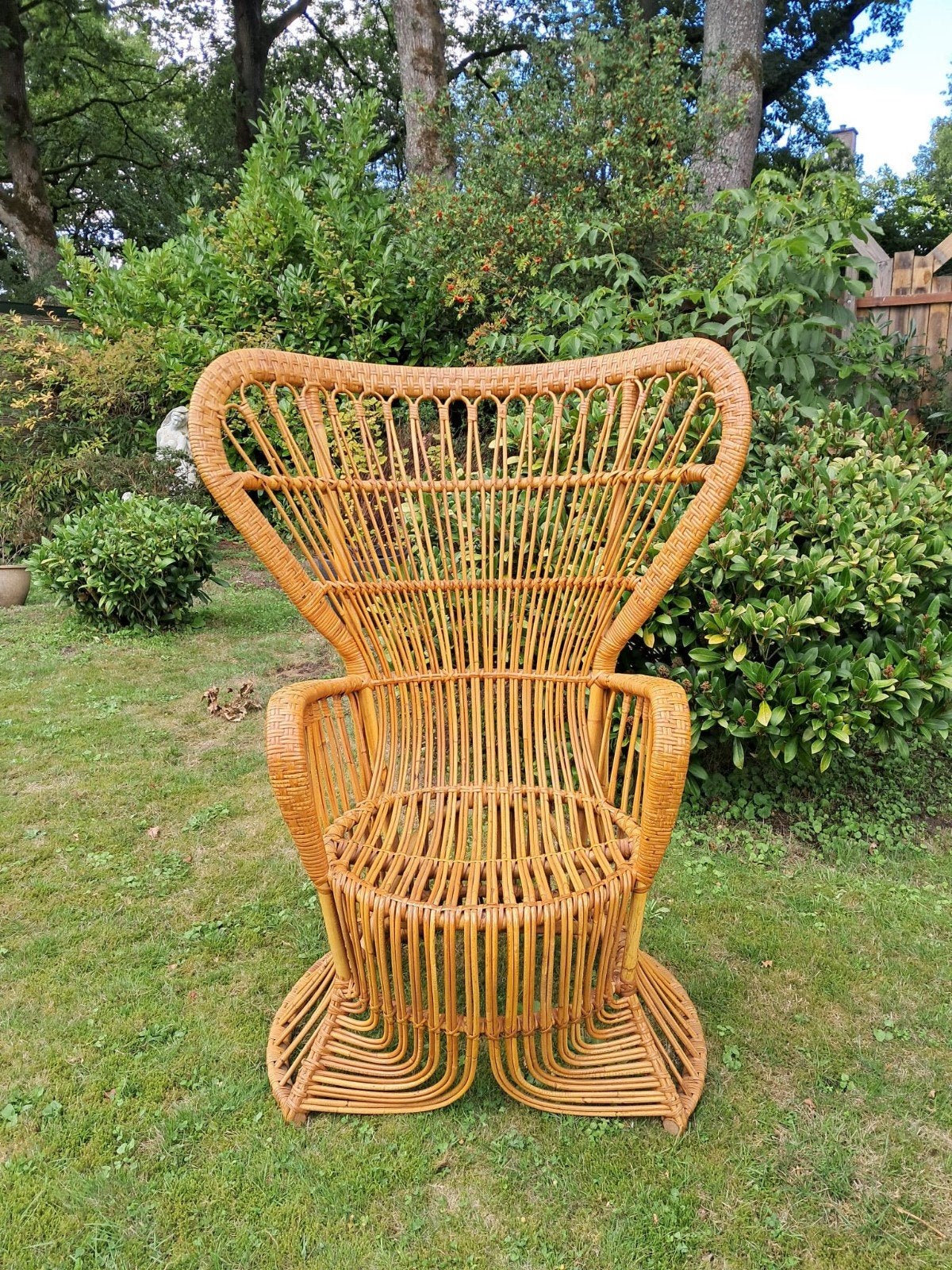 Grote Rotan Vlinderstoel, Huis en Inrichting, Ophalen, Gebruikt, Bruin, Riet of Rotan