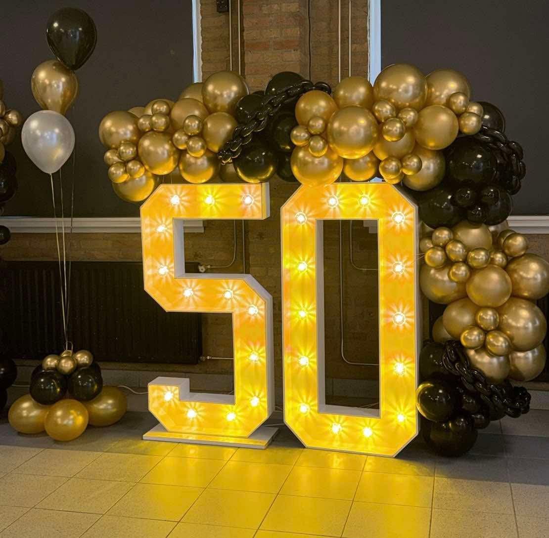 Licht cijfers en letters te huur, Hobby en Vrije tijd, Ophalen of Verzenden, Zo goed als nieuw, Verjaardag