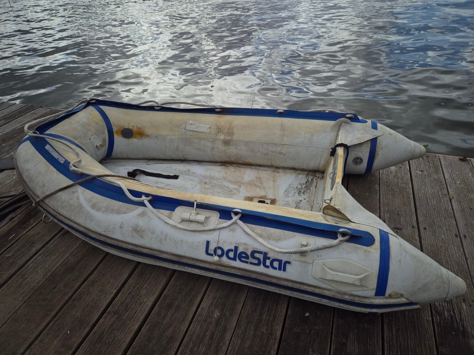 Lodestar rubberboot - Opknapper, Watersport en Boten, Ophalen of Verzenden, Gebruikt, Overige typen, Motorboot