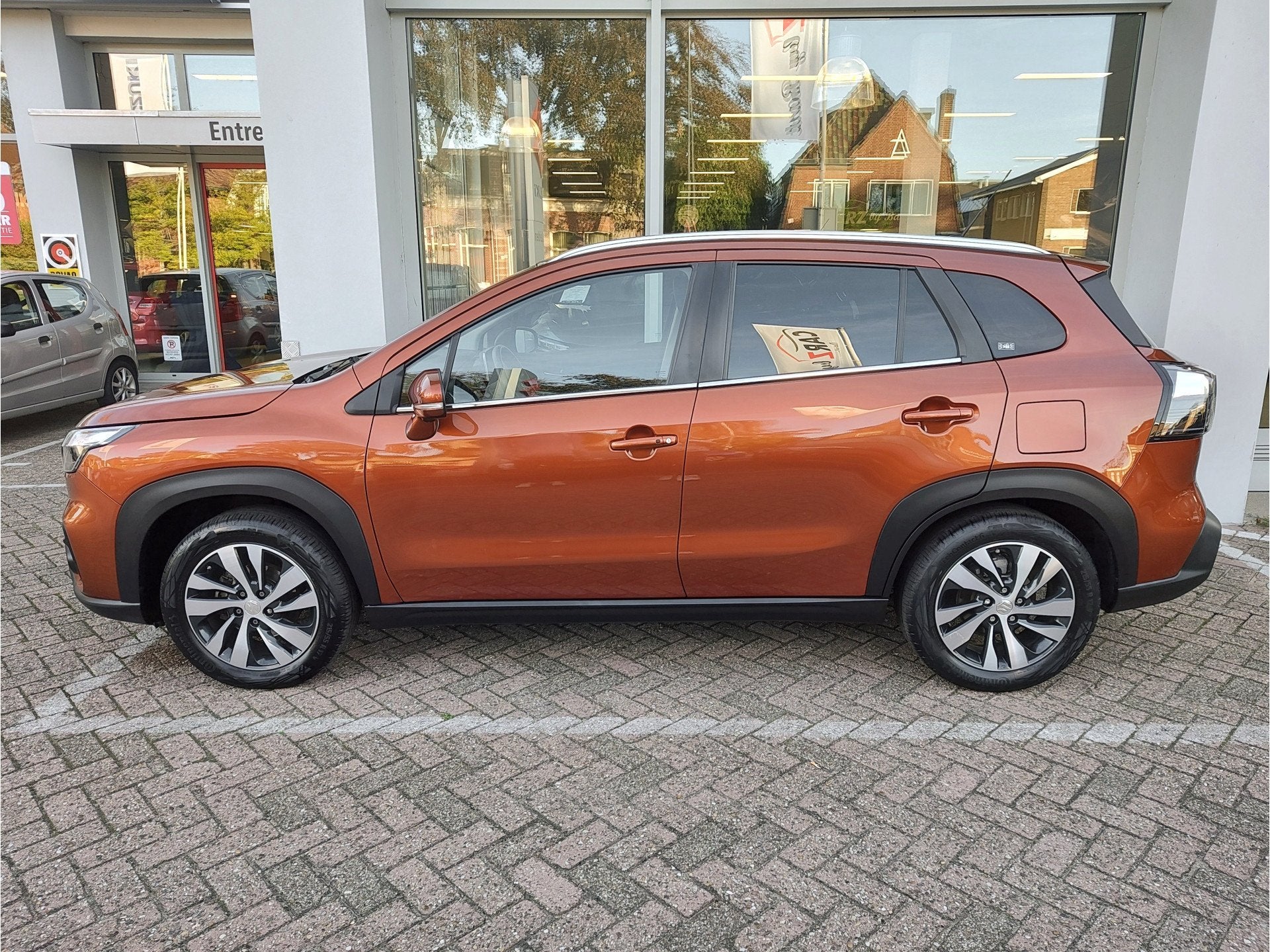 Suzuki S-Cross 1.4 BOOSTERJET STYLE SMART HYBRID AUT. 360 Ca, Auto's, Gebruikt, Leder en Stof, Bedrijf, 1373 cc