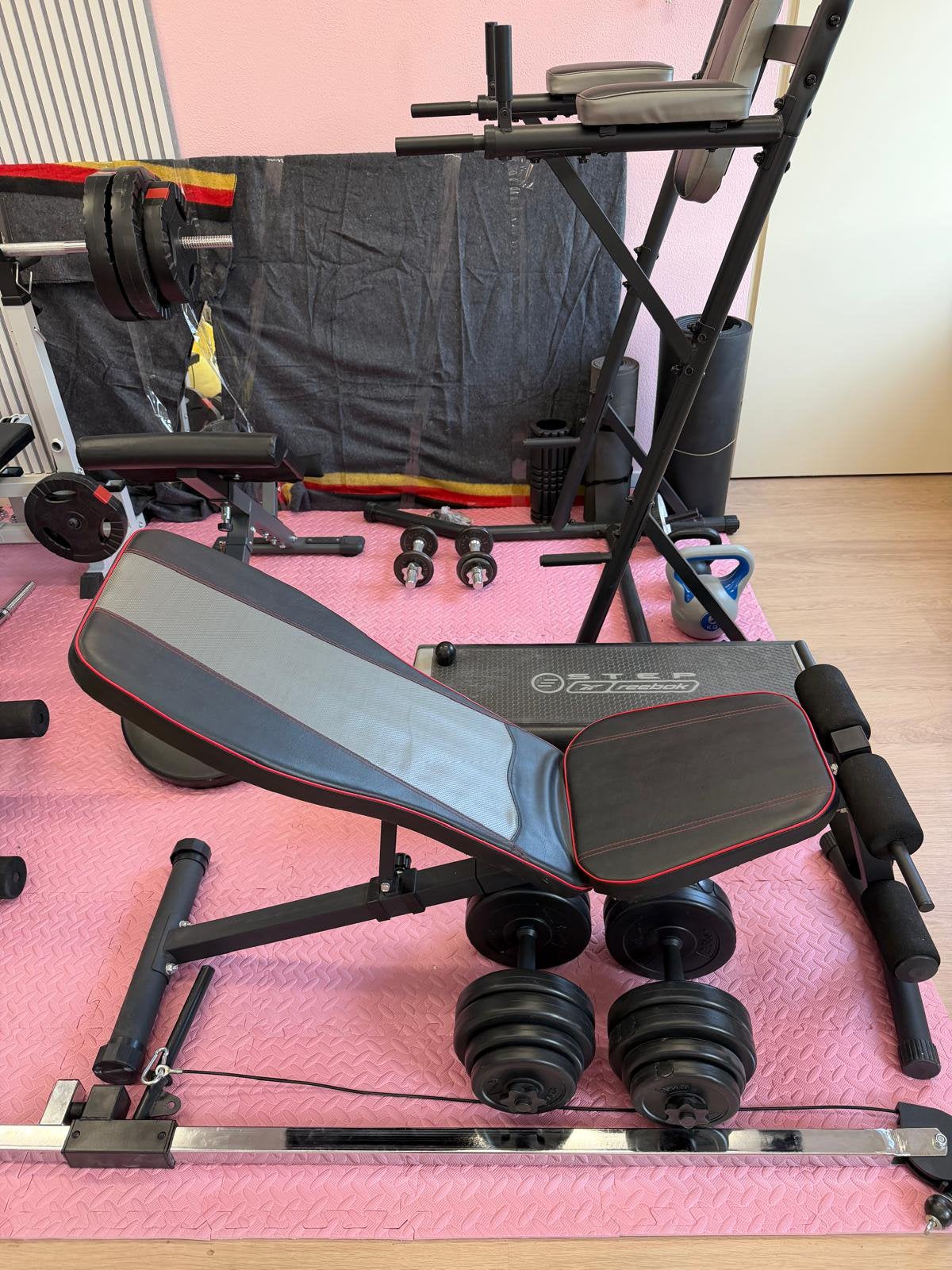 Complete gymset, inclusief spiegel / verstelbare dumbbels, Sport en Fitness, Ophalen, Zo goed als nieuw, Krachtstation