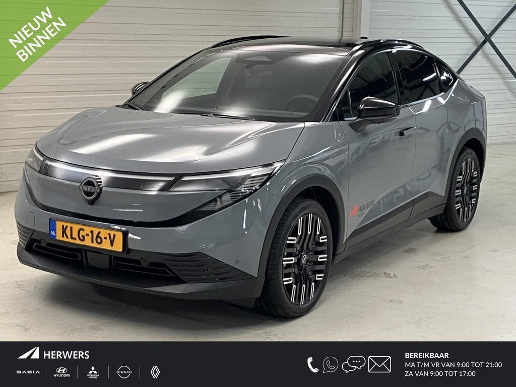 Nissan LEAF Evolve 52 kWh / Panoramadak / Bose sound/ € 20, Auto's, Nissan, Gebruikt, 975 kg, 177 pk, Zilver of Grijs