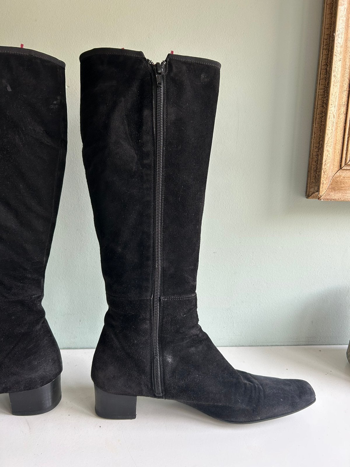 Zwarte suede Italiaanse  laarzen 38,5, Hoge laarzen, Zwart, Ophalen of Verzenden, Gedragen