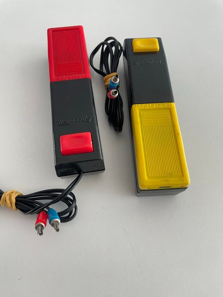 Vintage Speedlink Joysticks (Rood & Geel) - Retro Gaming, Ophalen of Verzenden, Overige merken, Gebruikt