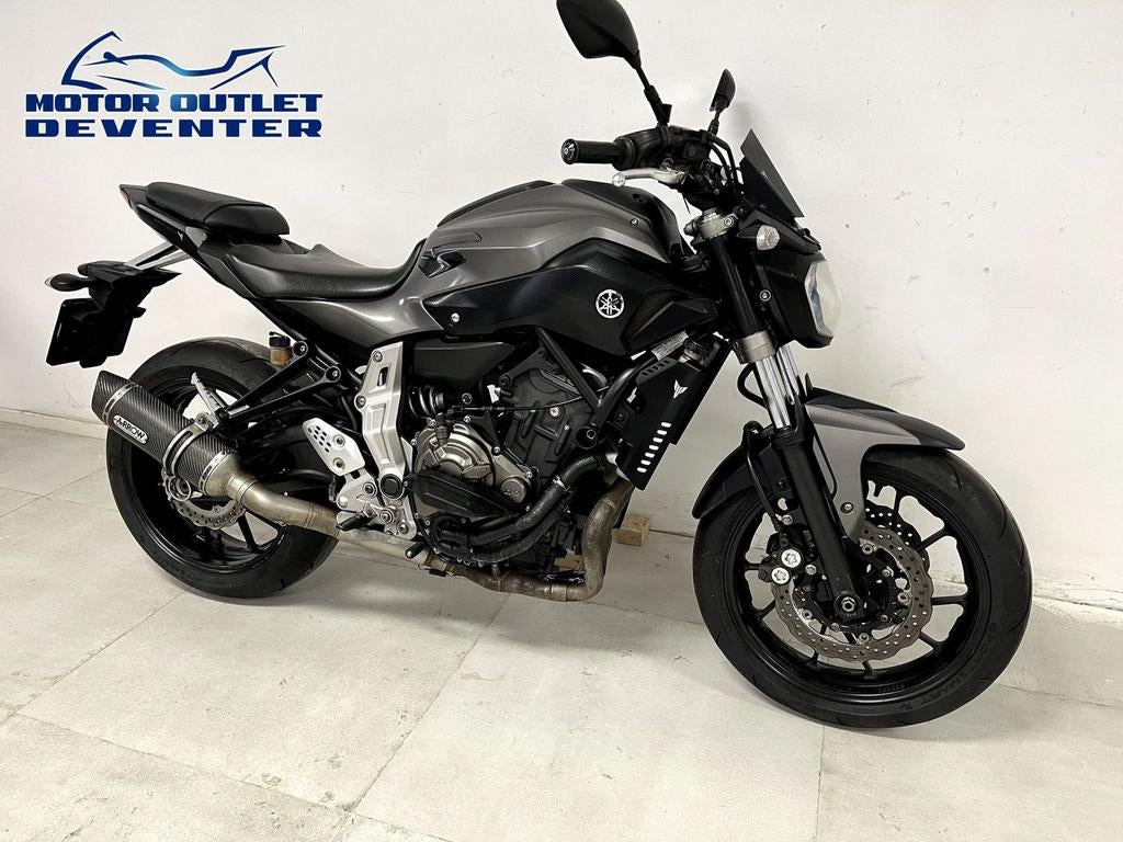 Prachtige YAMAHA MT 07  MT07ABS Arrow uitlaatsysteem 2015, Motoren, Motoren | Yamaha, 2 cilinders, Motorrijbewijs A, Bedrijf, Onbekend