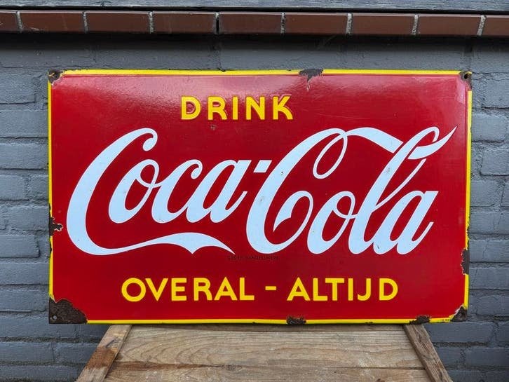 Vintage Coca-Cola Emaille Reclamebord - Overal Altijd, Antiek en Kunst, Ophalen