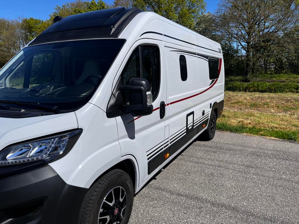 Caravans And Camping Burstner