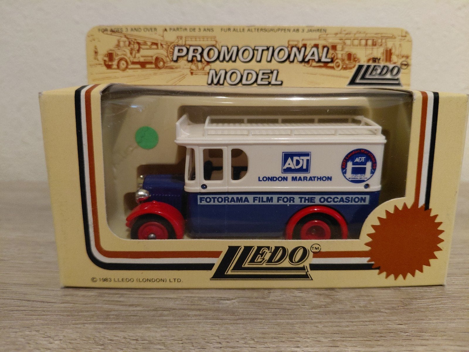 'London Marathon' Bus, Overige merken, Verzenden, Groter dan 1:32, Nieuw