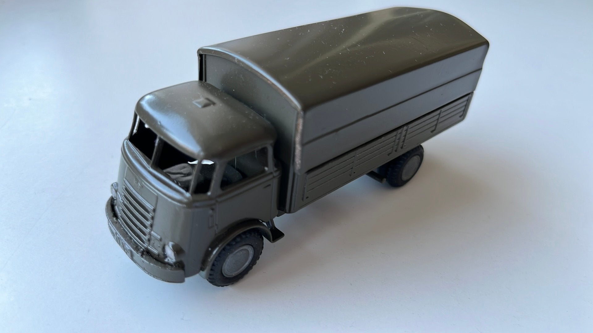 Lion Car Daf Spijltje LEGERUITVOERING 100% en origineel, Hobby en Vrije tijd, Modelauto's | 1:50, Zo goed als nieuw, Bus of Vrachtwagen