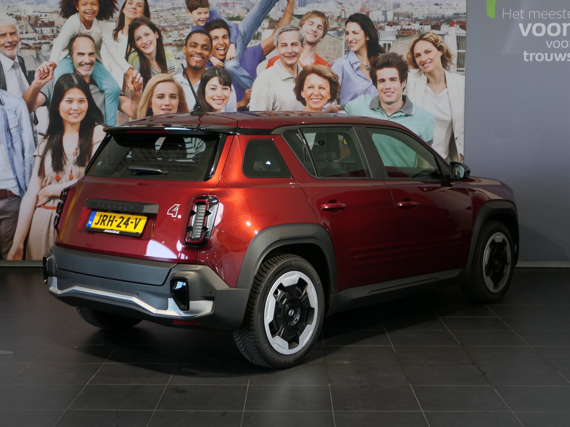 Renault 4 urban range evolution 40 kWh - Occasion Lease vana, Auto's, Renault, Dealer onderhouden, Stof, 24 min, 122 pk
