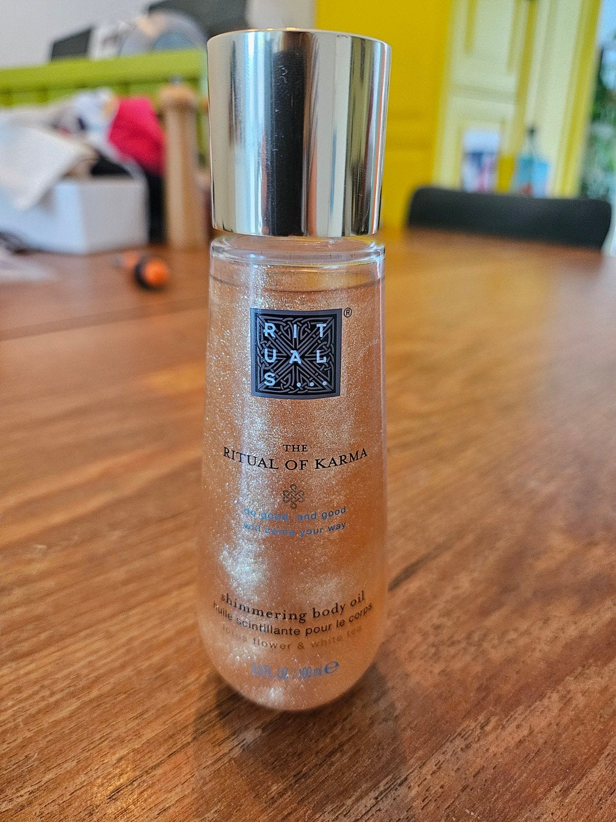 Rituals - Shimmering Body Oil - nieuw, Ophalen of Verzenden, Nieuw, Bodylotion, Crème of Olie