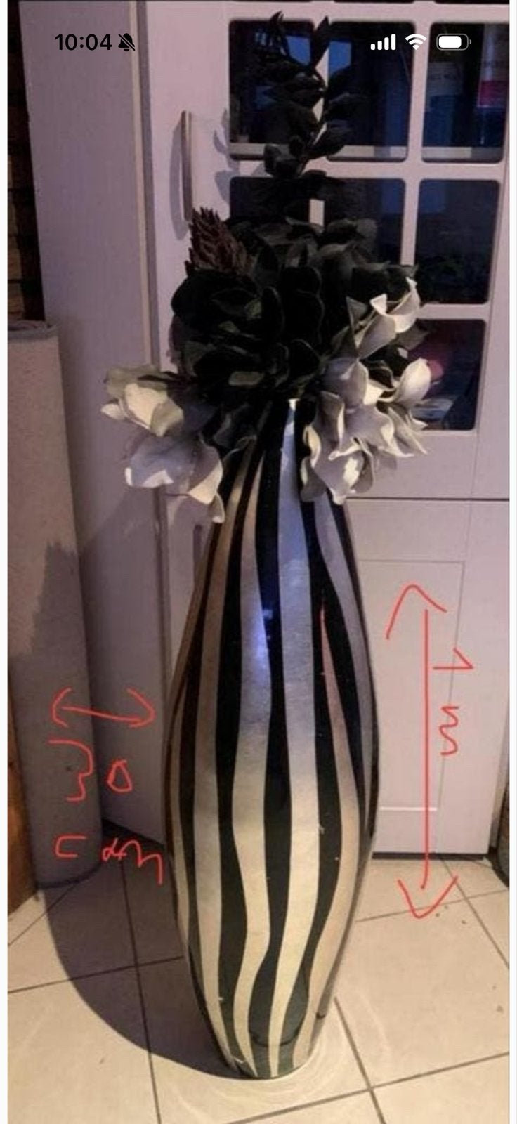 Grote decoratieve vaas met kunstbloemen (1 meter hoog), Ophalen, Zilver