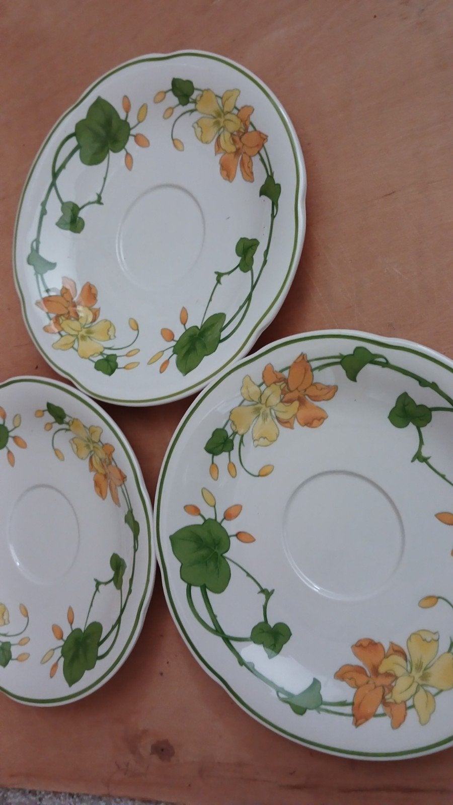 Set van 3 Losse Schotels Villeroy & Boch Geranium, Villeroy & Boch, Ophalen of Verzenden, Zo goed als nieuw, Overige stijlen