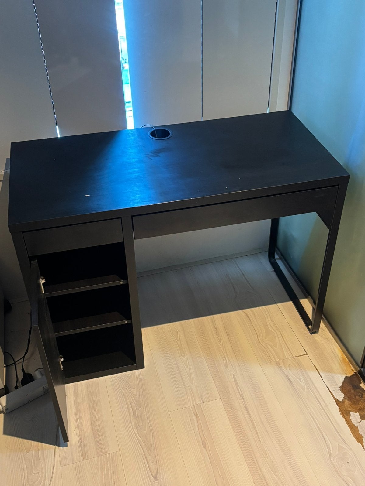 IKEA Table, Ophalen of Verzenden, Zo goed als nieuw, IKEA
