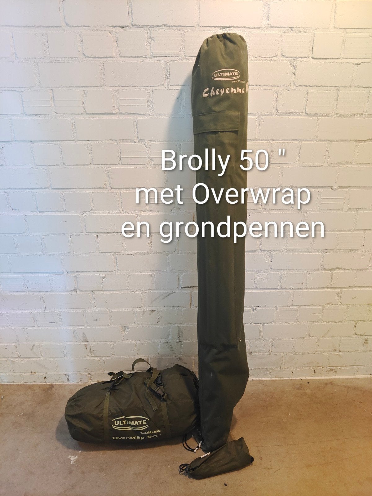 Ultimate Brolly met Overwrap en Grondpennen, Ophalen of Verzenden