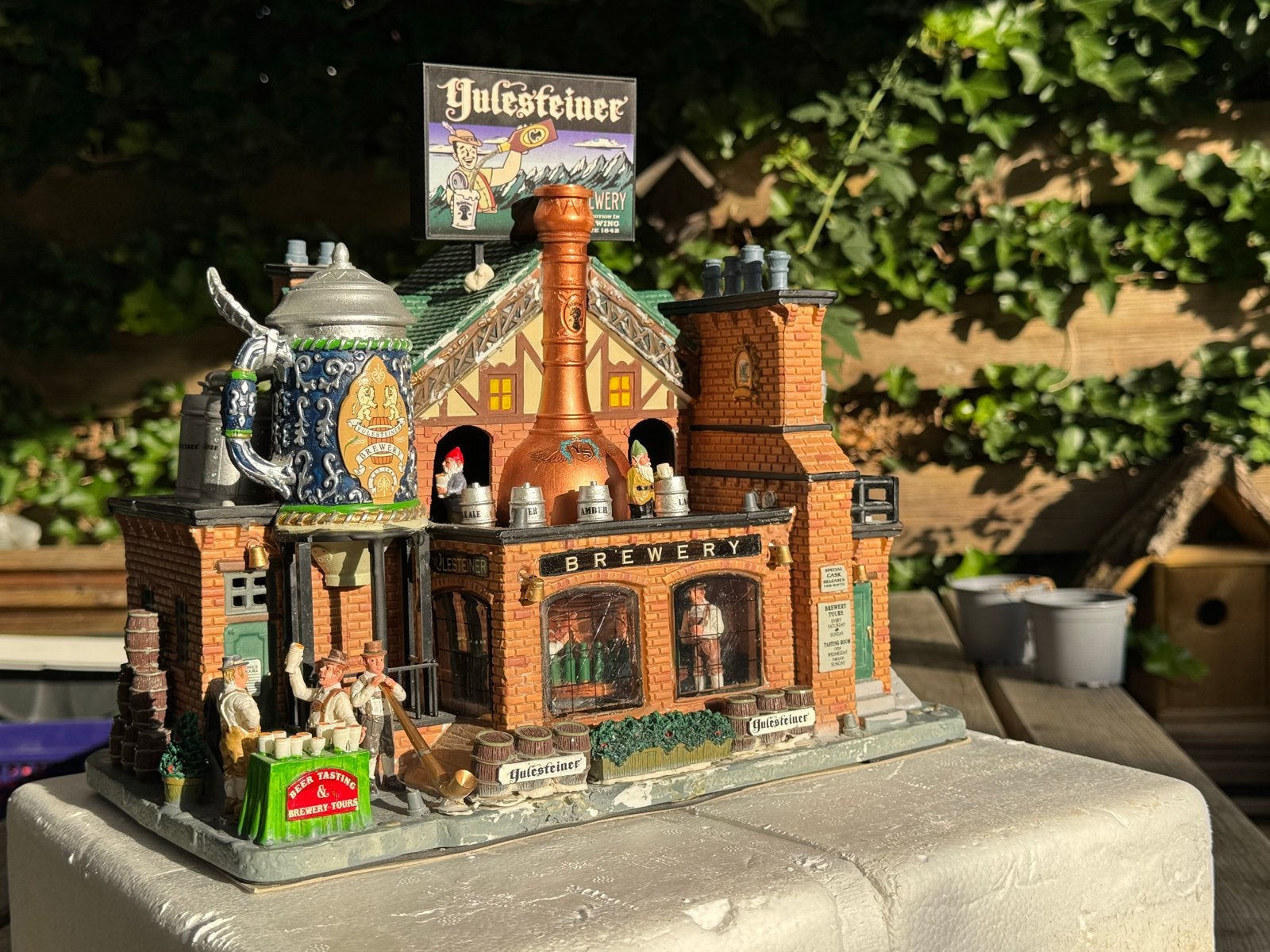 Lemax Caddington Village Yulesteiner Brewery, Verzamelen, Ophalen, Gebruikt