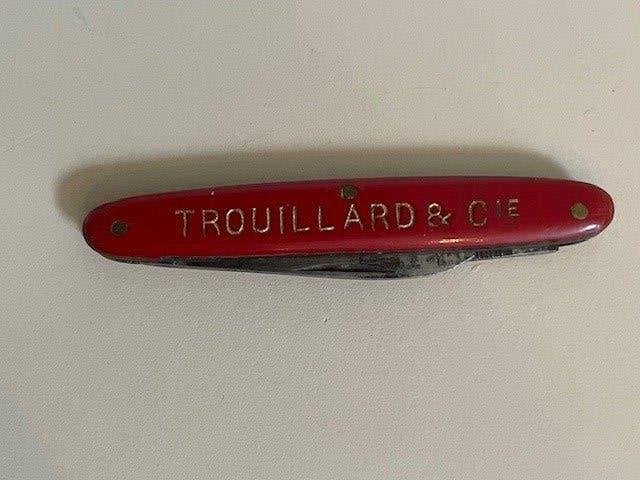 Vintage klein rood champagne zakmesje. Trouillard & Cie., Ophalen