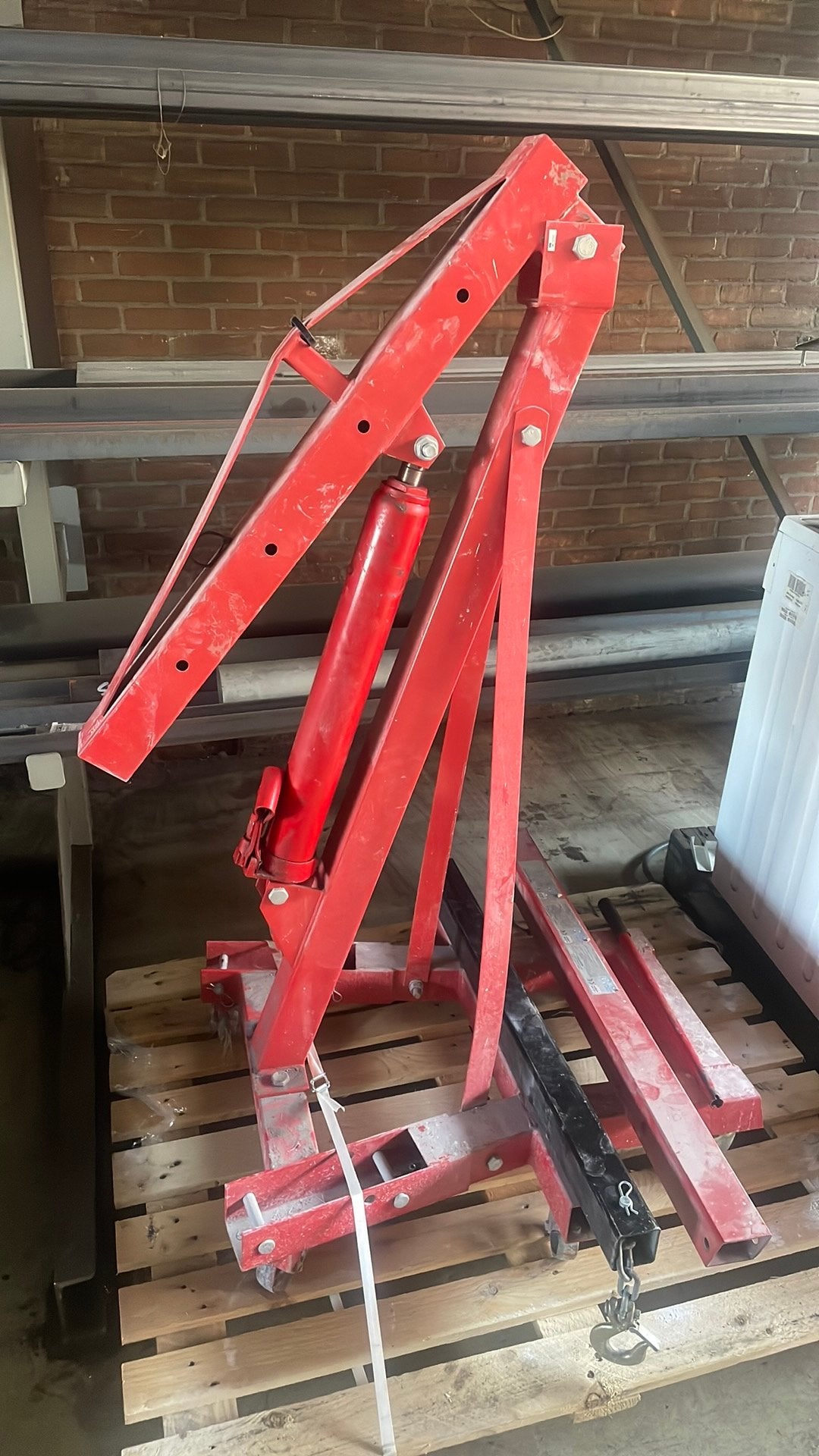 Werkplaatskraan 2 ton HBM, Ophalen, Gebruikt, Handmatig
