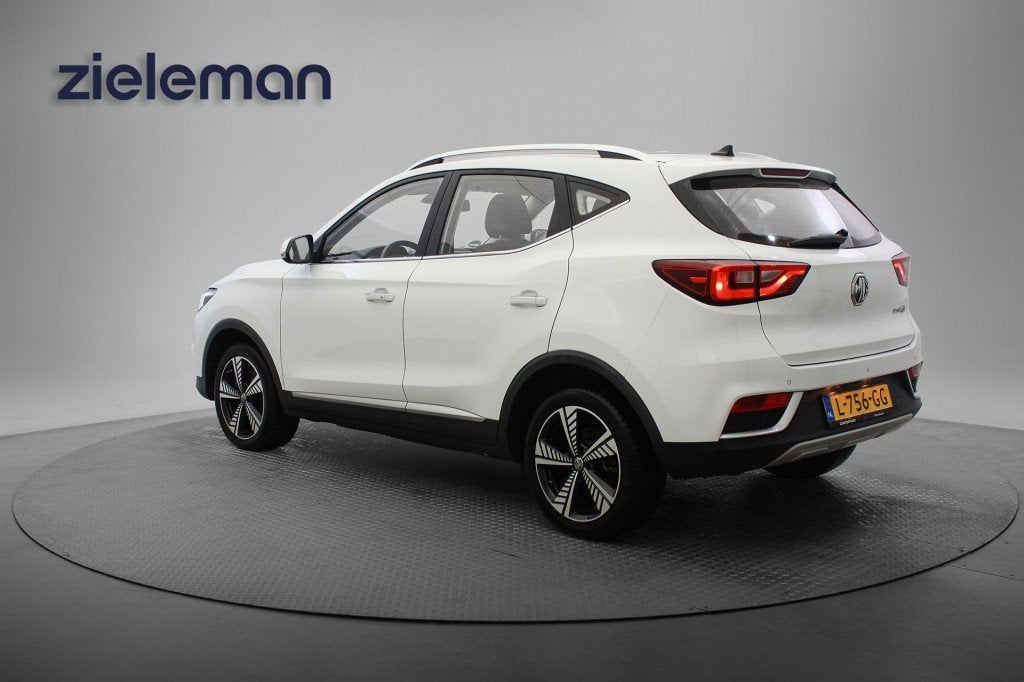 Mg ZS Luxury 45 kWh - Panorama, Carplay, Leer, Camera, Stoel, Auto's, MG, 45 kWh, 143 pk, Met garantie (alle), ZS