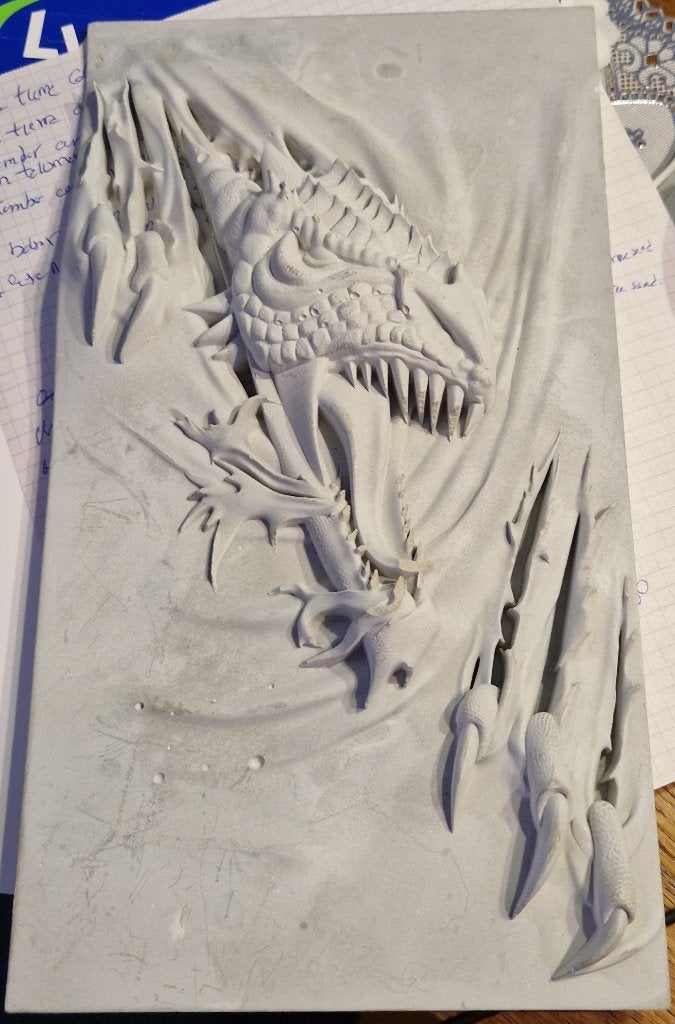 Draak op gips, Ophalen of Verzenden, Nieuw, Handgemaakt, Natuurlijk materiaal