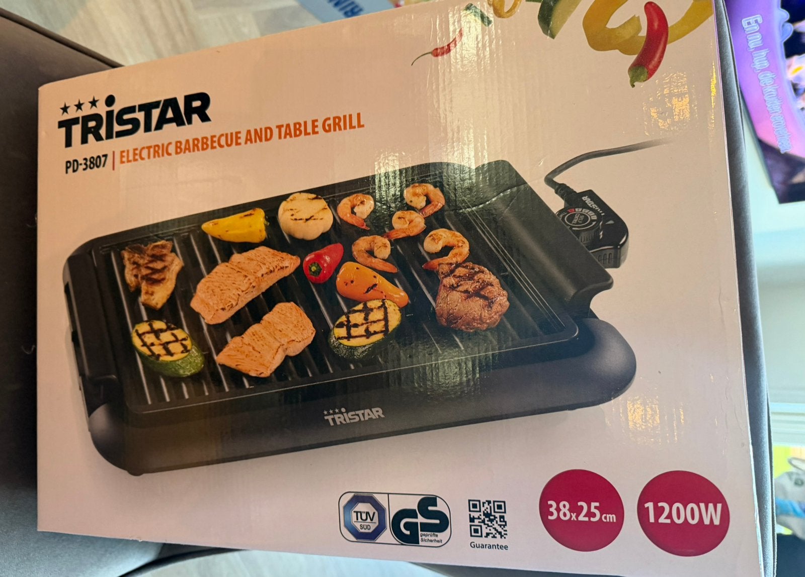 Tristar electrische barbecue, Ophalen of Verzenden, Vaatwasmachinebestendig, Zo goed als nieuw, Tafelgrill