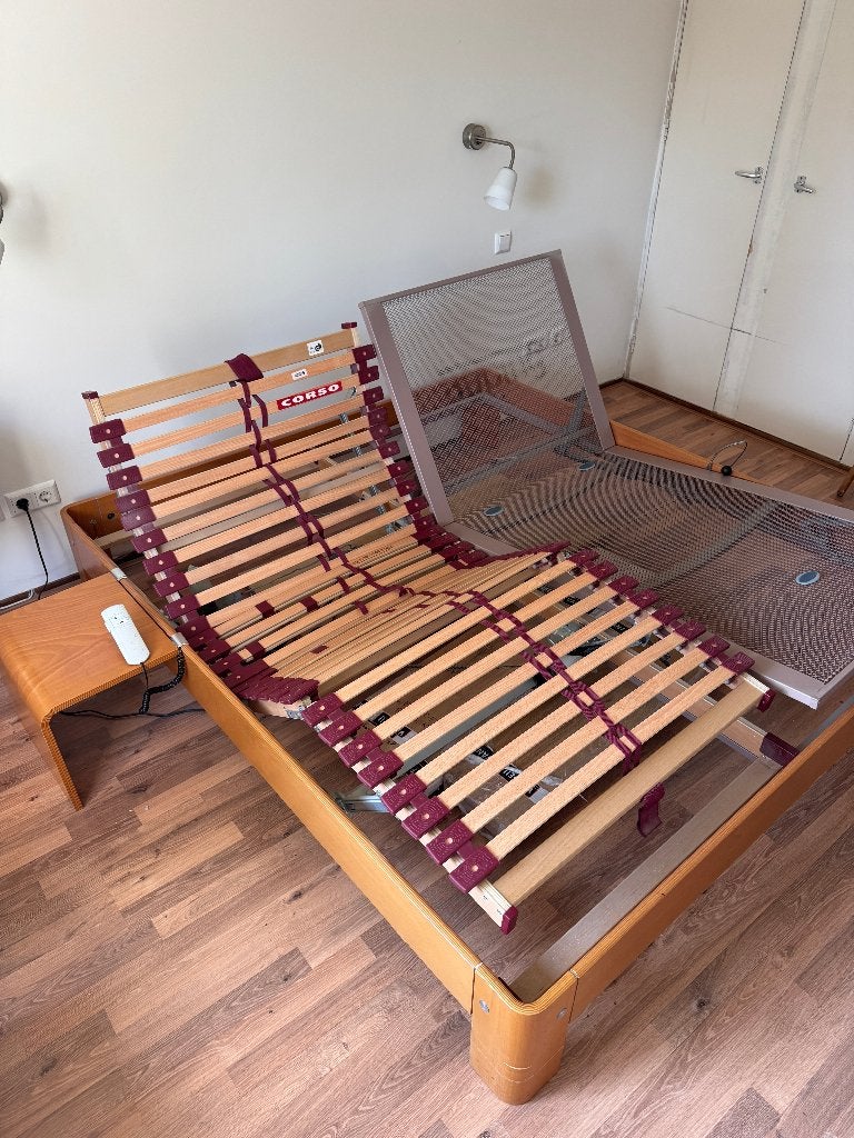 Auping tweepersoonsbed 180x200 met verstelbare spiraalbodems, Ophalen, Tweepersoons, 180 cm, 200 cm
