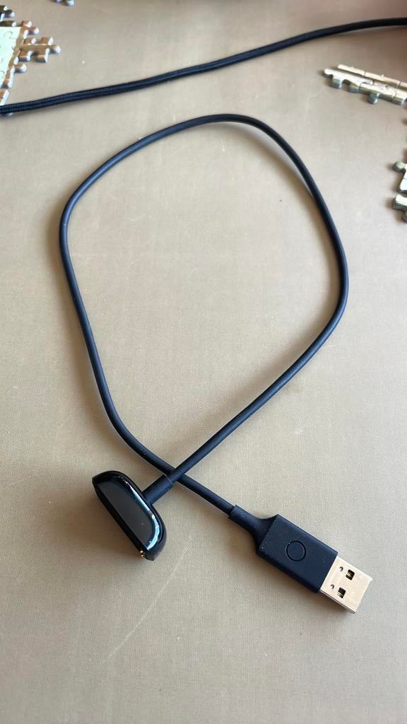 Nieuwe hardware voor fitbit charge 5/6, Ophalen of Verzenden, Nieuw, Wit, Android