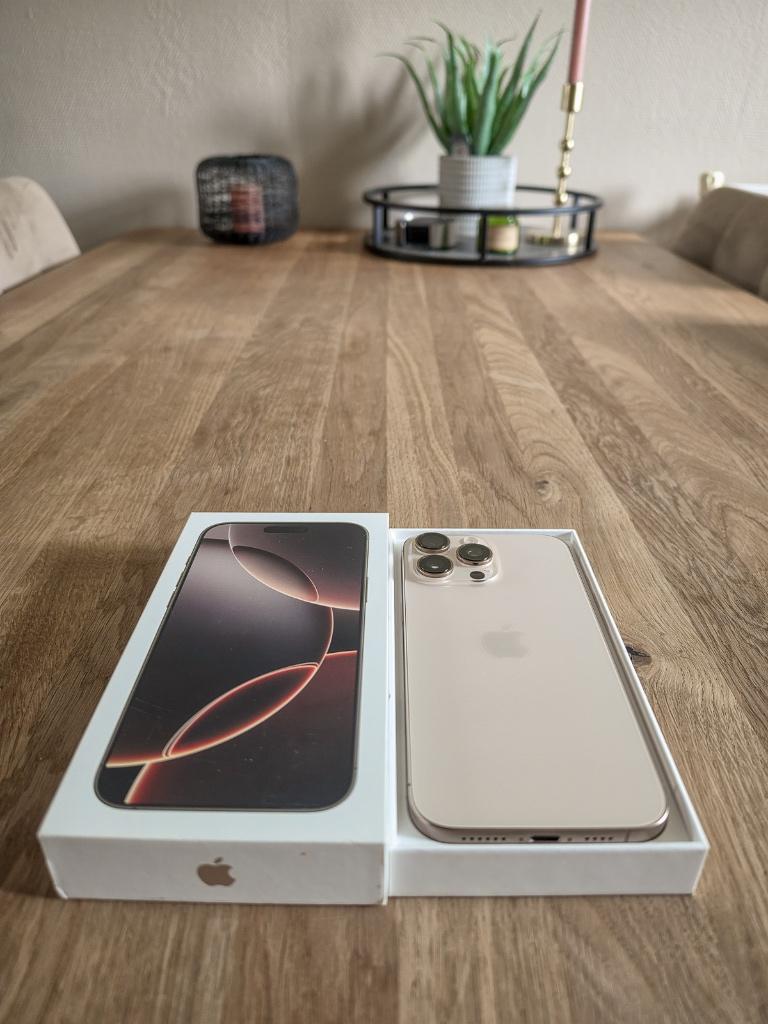 iPhone 16 Pro Max 256GB | Desert Titanium | Nieuwstaat!!, IPhone 16 Pro Max, Zo goed als nieuw, Zonder simlock, Zonder abonnement