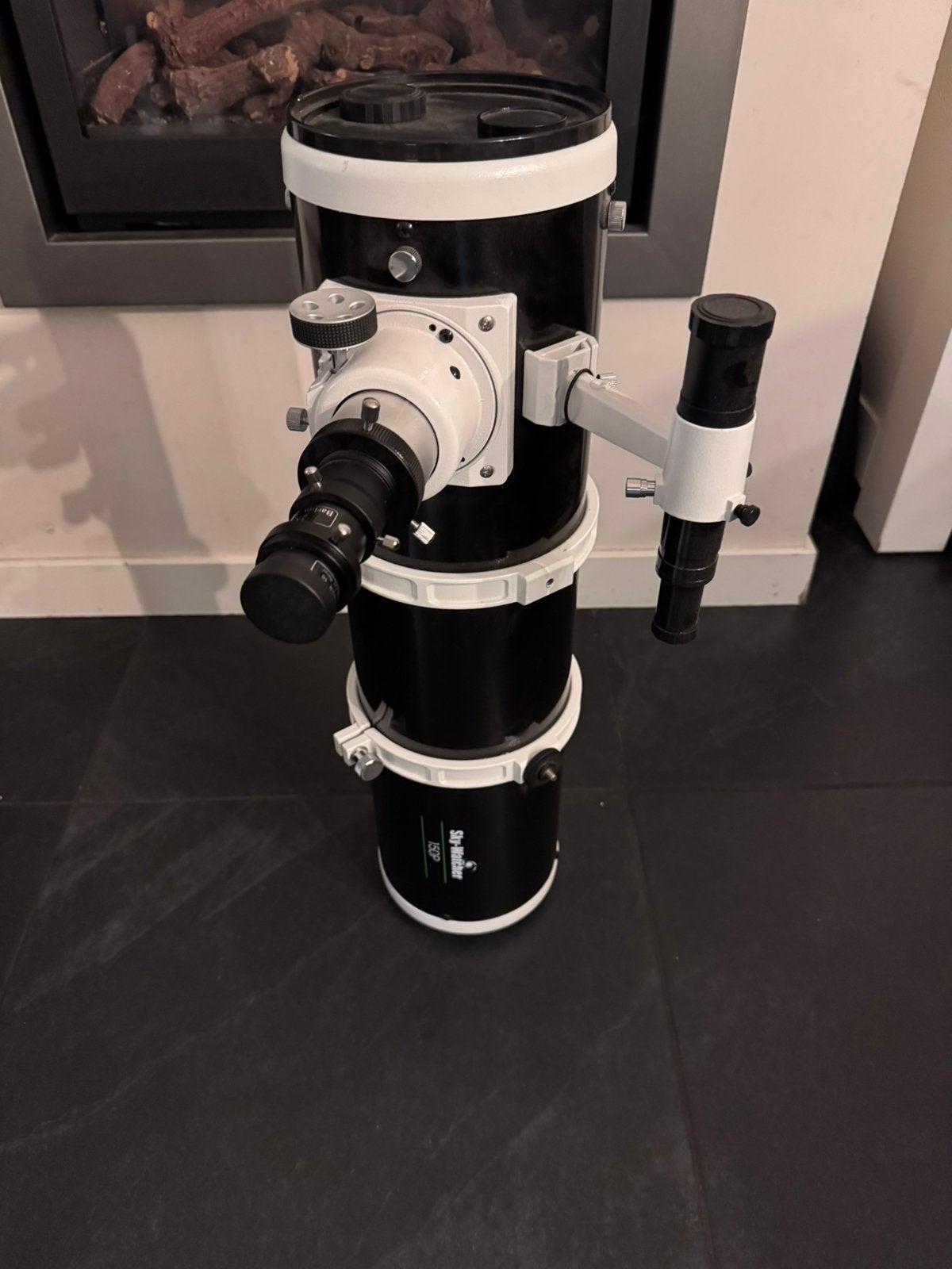 Skywatcher N150/750 Explorer + montering EQ3-2 (statief), Ophalen, 80 tot 200 mm, Met statief, Spiegeltelescoop (reflector)