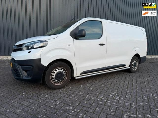 Toyota PROACE Worker 1.5 D-4D Cool Comfort Long ( DSIT VERVA, Voorwielaandrijving, Gebruikt, 4 cilinders, Wit