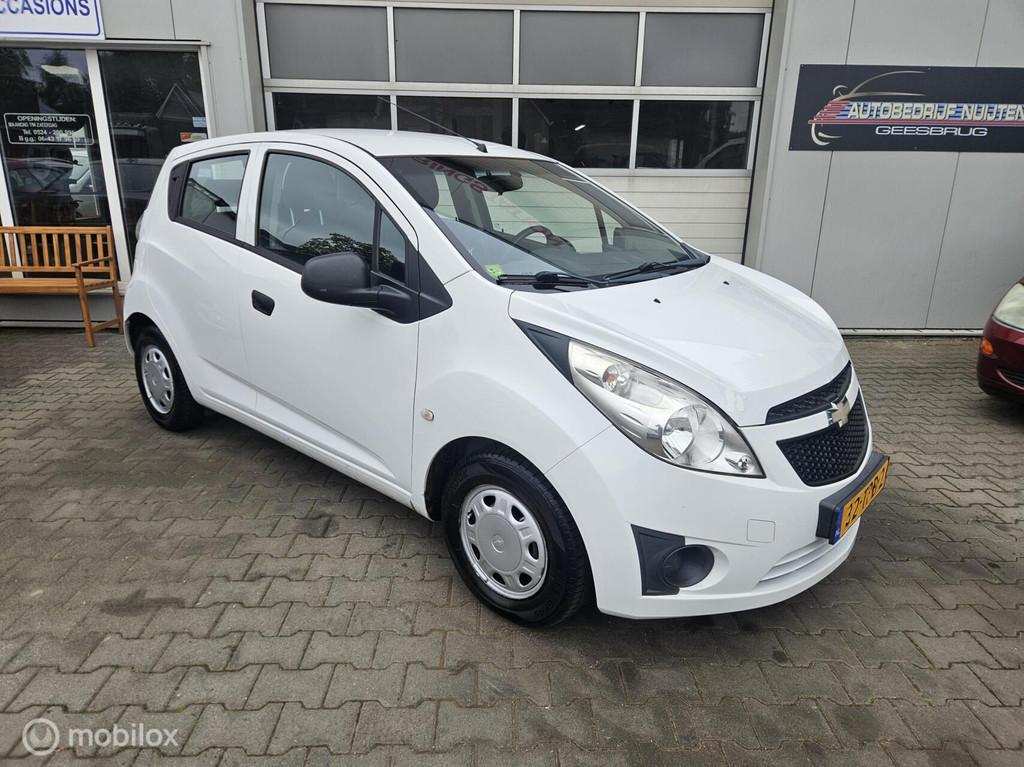 Chevrolet Spark 1.0 16V LS Bi-Fuel, Auto's, Chevrolet, Euro 5, 15 km/l, 4 cilinders, Wit